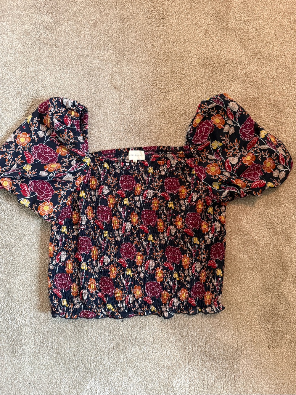 MELLODAY Navy Floral Smocked Puff-Sleeve Crop Top